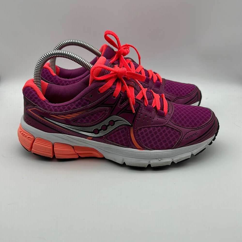 Saucony Mystic HRC Womens Purple and White Colored Running Shoes S15248-4 Size 8